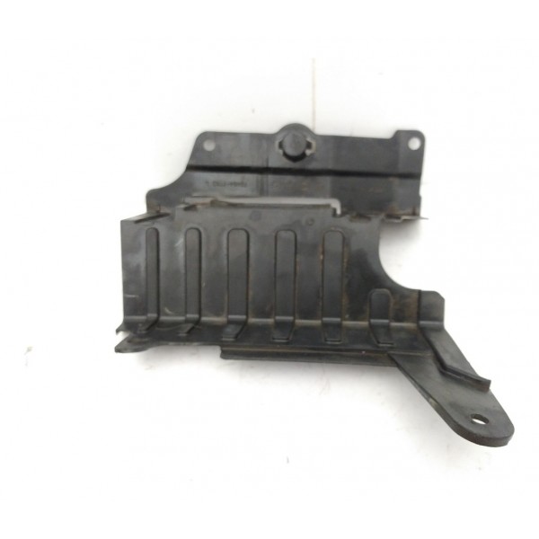 Suporte Esquerdo Radiador Suzuki Grand Vitara 2011 2012