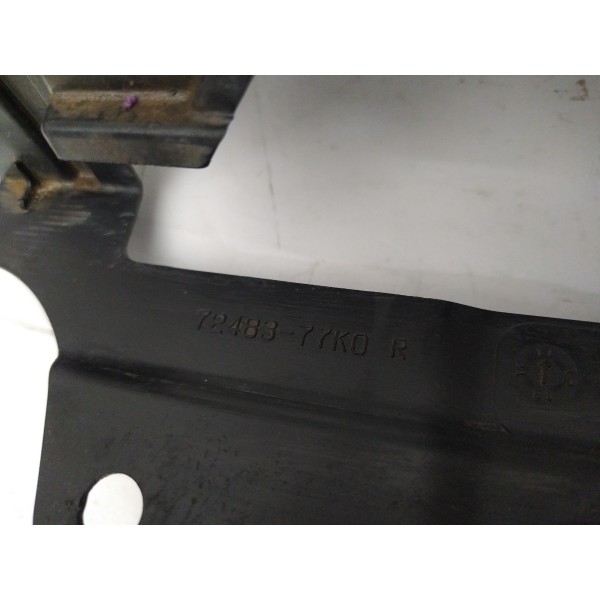 Suporte Direito Radiador Suzuki Grand Vitara 2011 2012