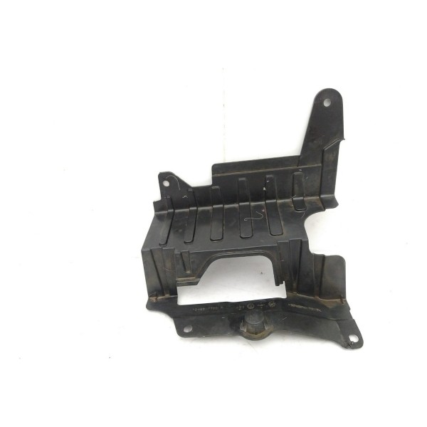 Suporte Direito Radiador Suzuki Grand Vitara 2011 2012