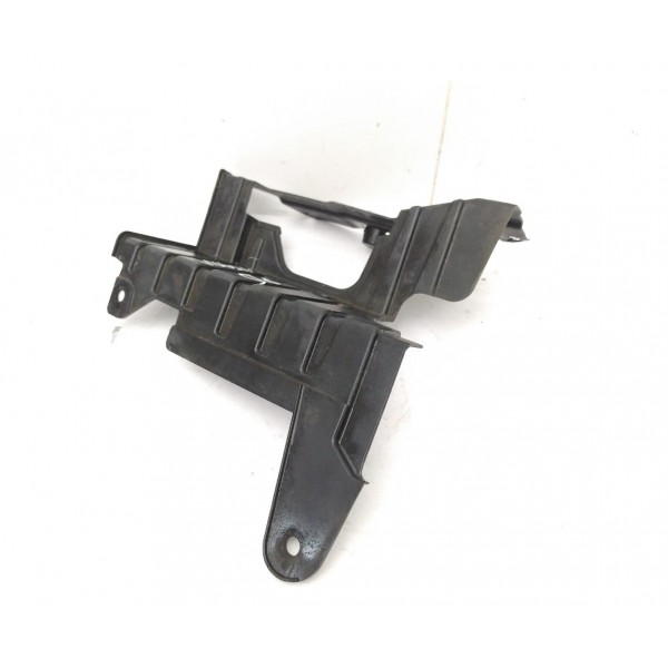 Suporte Direito Radiador Suzuki Grand Vitara 2011 2012