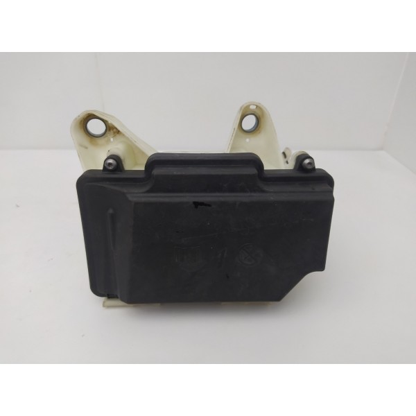 Tampa Caixa Fusível Mercedes C180 2016