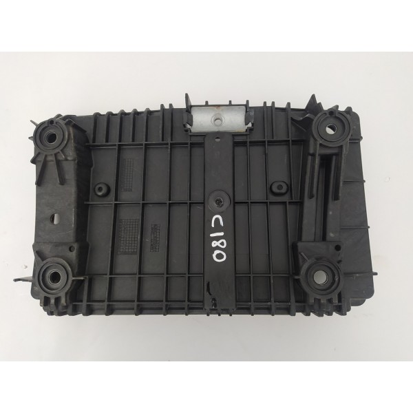 Suporte Base Caixa Bateria Mercedes C180 2016