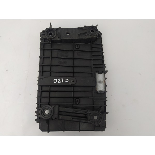 Suporte Base Caixa Bateria Mercedes C180 2016