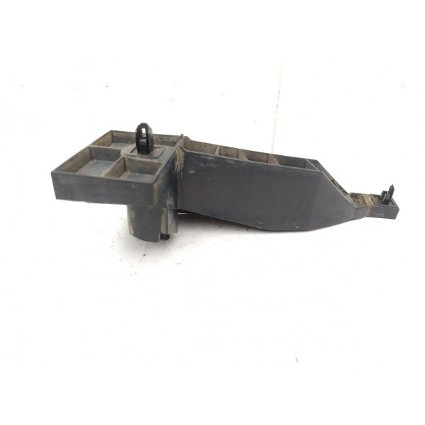 Guia Parachoque Traseiro Direito Suzuki Grand Vitara 2011 12