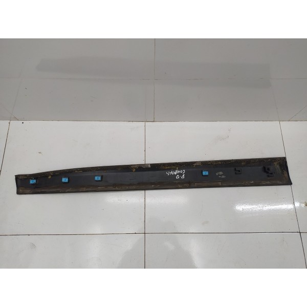 Moldura Friso Porta Dianteira Direita Jeep Compass 2018