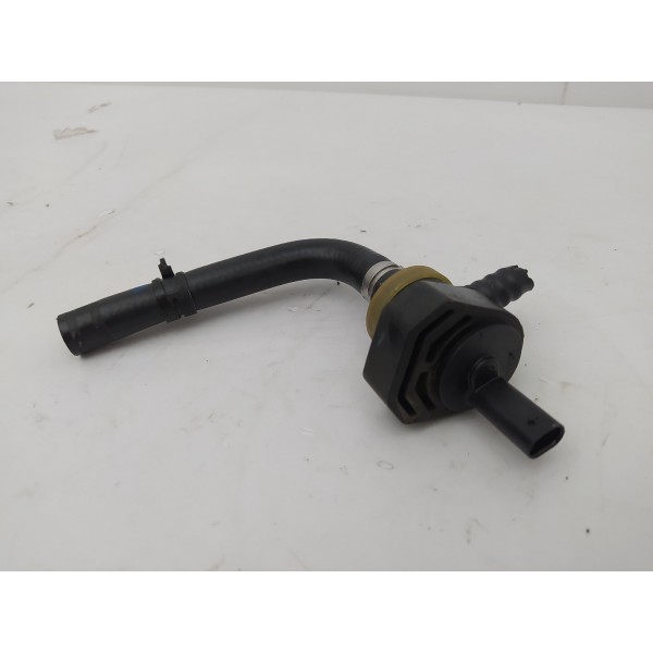 Válvula Solenoide Mercedes Benz C180 1.6 2016 A0009976912