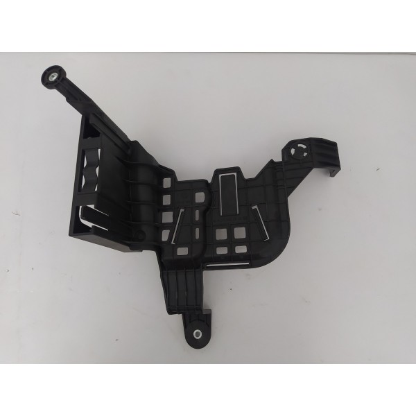 Suporte Caixa Fusível Mercedes C180 2016