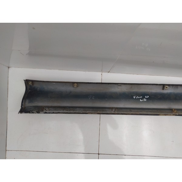 Spoiler Lateral Direito Mitsubishi Pajero Full 2003