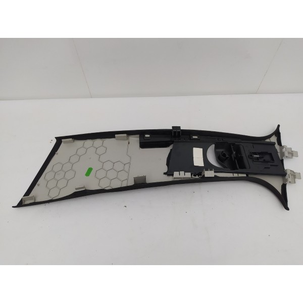 Acabamento Coluna Direita Cinto C180 2016 A2056901030