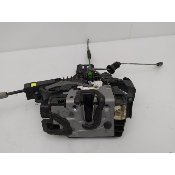 Fechadura Porta Traseira Direita Mercedes Benz C180 2016