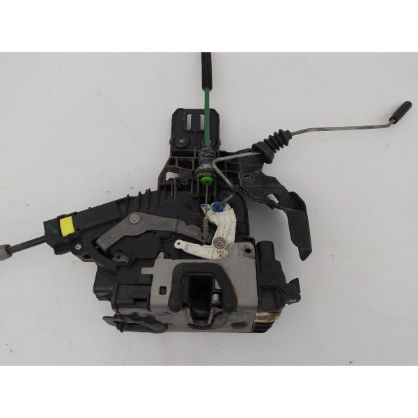 Fechadura Porta Traseira Direita Mercedes Benz C180 2016