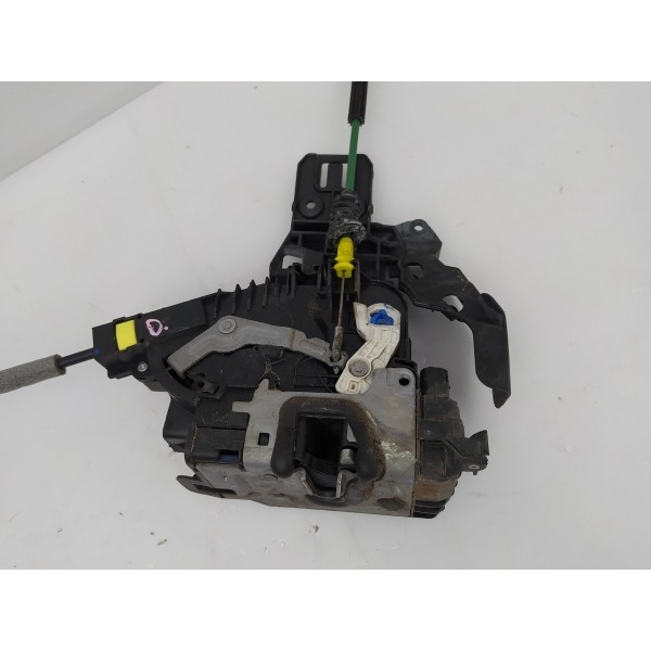 Fechadura Porta Dianteira Direita Mercedes Benz C180 2016