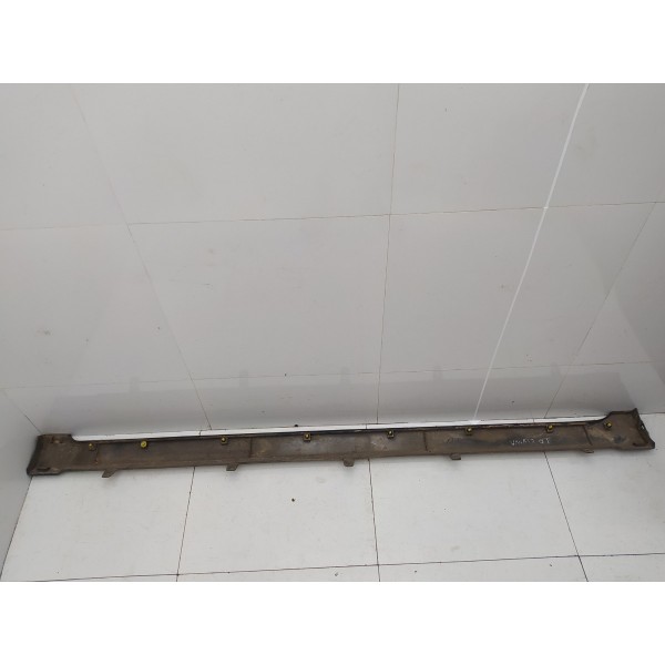 Spoiler Lateral Direito Nissan Livina 2011 2012