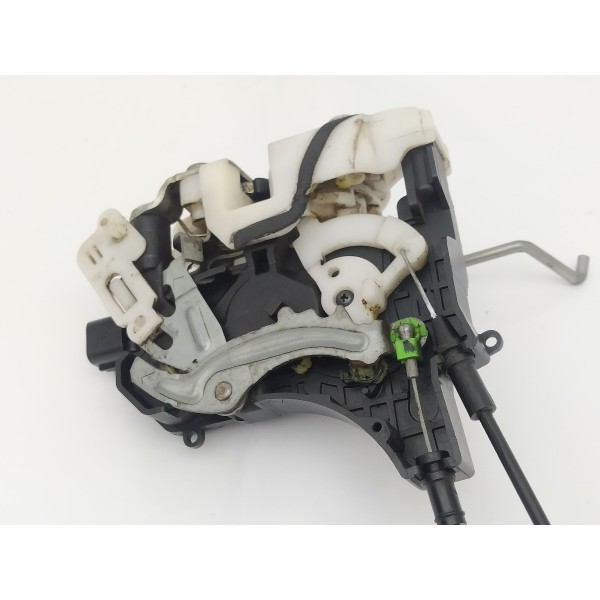 Fechadura Porta Traseira Esquerda Mitsubishi Lancer 2014