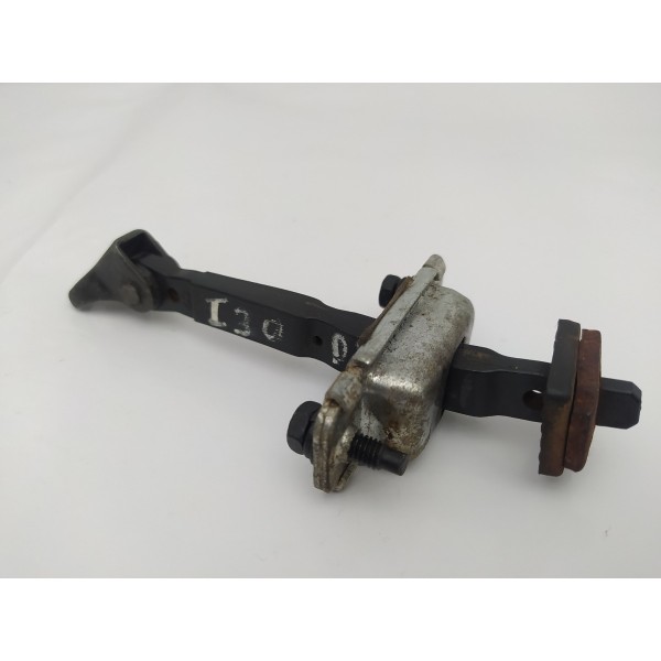 Limitador Porta Dianteira Esquerda Hyundai I30 2014 2015
