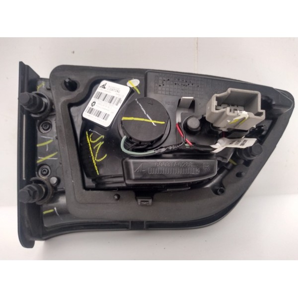 Lanterna Direita Tampa Jeep Compass 2018