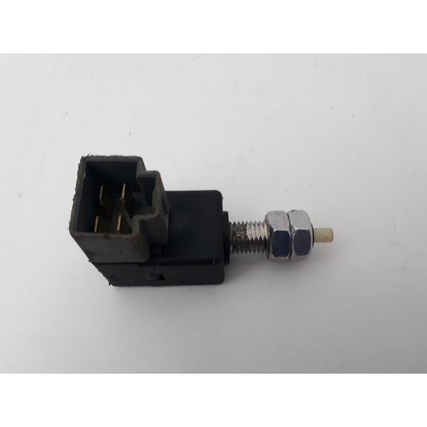 Interruptor Pedal Luz Freio Kia Cerato 2010 2011