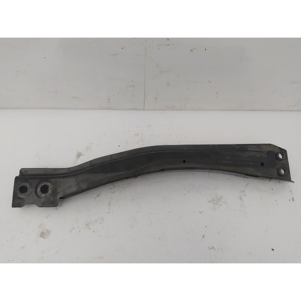 Suporte Esquerdo Radiador Mitsubishi Eclipse Cross 2020 2021