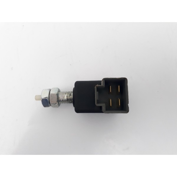 Interruptor Pedal Luz Freio Hyundai Ix35 2012 2013