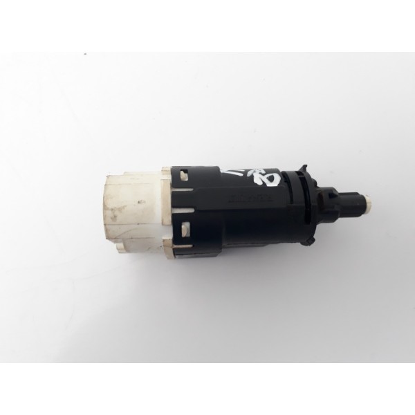 Interruptor Pedal Luz Freio Renault Sandero 2012 2013