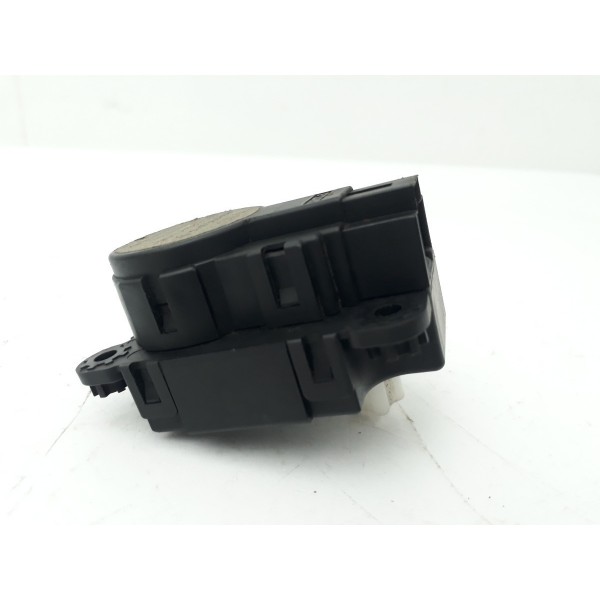 Motor Atuador Caixa Ar Gm Vectra 2010 2011 52406341 Un