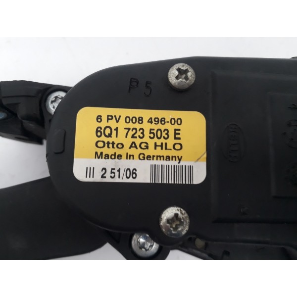 Pedal Acelerador Volkswagen Golf Com Detalhe 6q1723503e