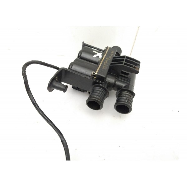 Válvula Solenoide Água Bmw X5 4.8 V8 2008 2009 2010