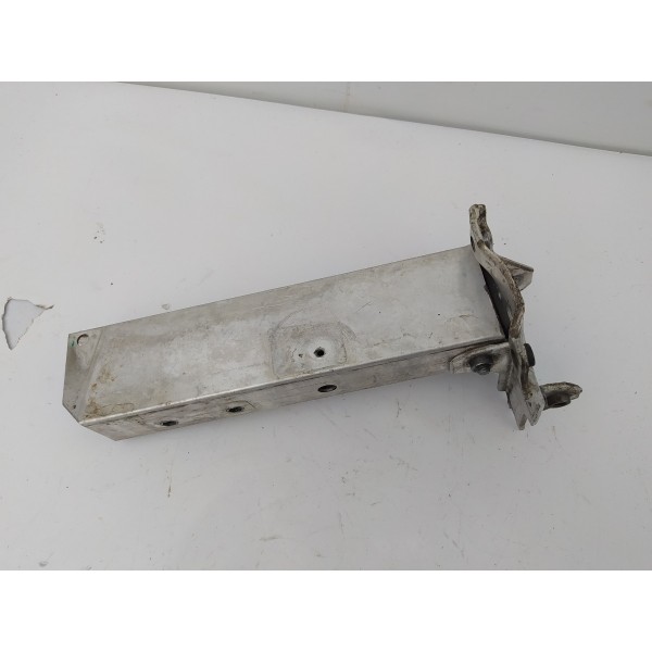 Suporte Radiador Painel Bmw 535i Gt 2012 715887306 718651309