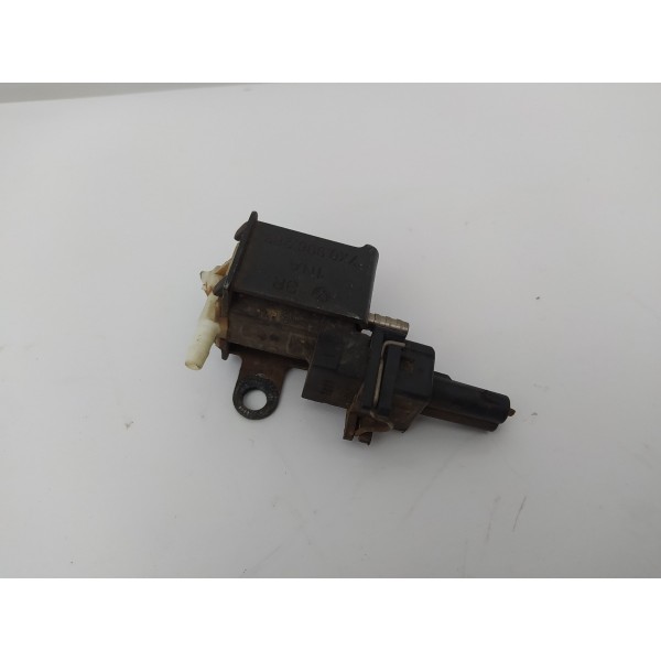 Válvula Solenoide Volkswagen Gol G5 1.6 2012 7x0906283