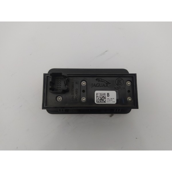 Botão Tampa Traseira Luz Painel Evoque 2012 Bj3211654bb