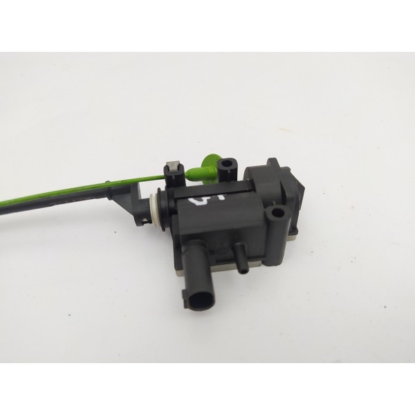 Motor Trava Portinhola Tanque Bmw 535i Gt 2011 2012