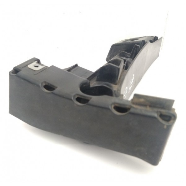 Suporte Parachoque Traseiro Esquerdo Bmw X5 2008 2009 2010