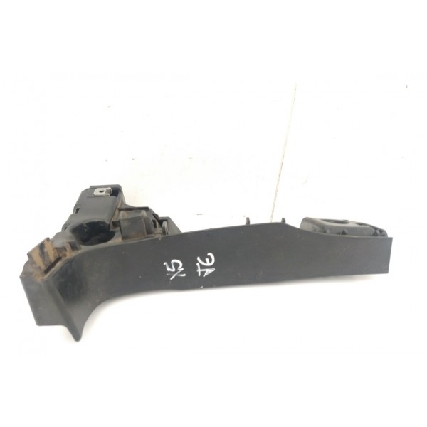 Suporte Parachoque Traseiro Esquerdo Bmw X5 2008 2009 2010