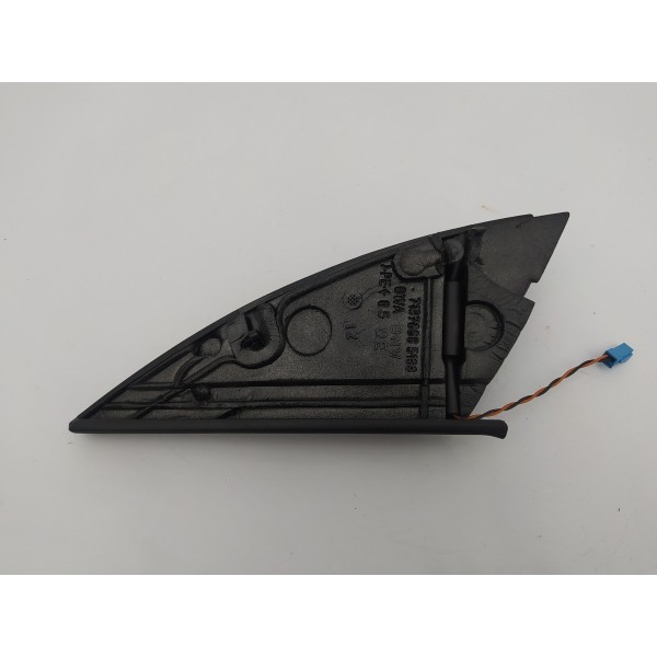 Moldura Porta Tweeter Direito Bmw 535i Gt 2011 2012