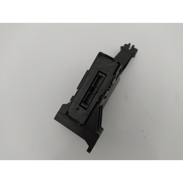 Módulo Central Elétrica Toyota Rav4 2013 8865042520