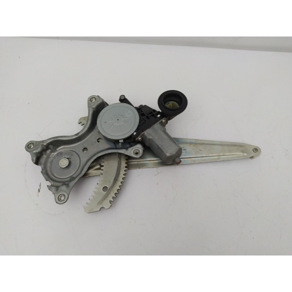 Máquina Vidro Traseira Esquerda Toyota Rav4 2013