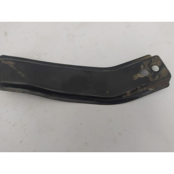 Suporte Dianteiro Direito Alma Parachoque L200 Triton 2013