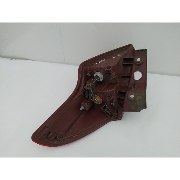 Lanterna Esquerda Toyota Rav4 2013