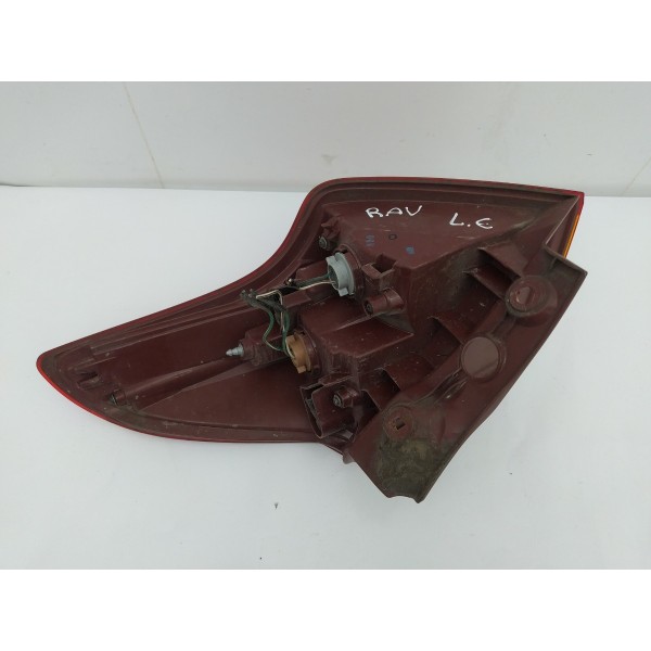 Lanterna Esquerda Toyota Rav4 2013