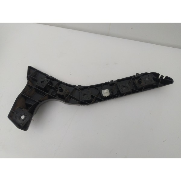 Suporte Guia Direito Parachoque Traseiro Ford Fusion 2016