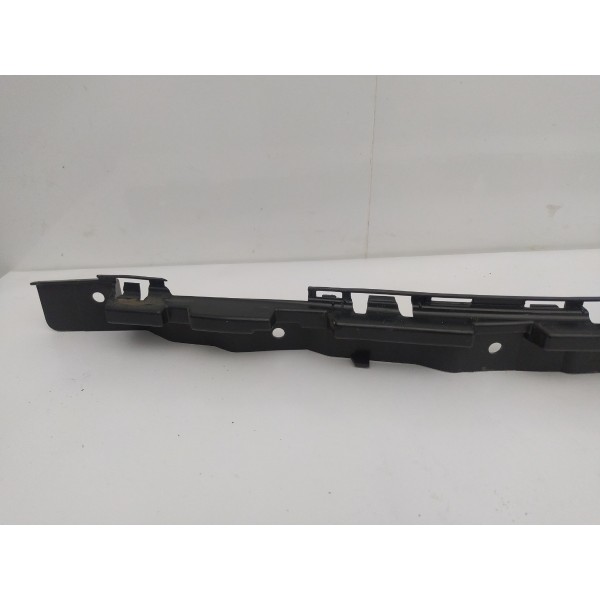 Suporte Guia Central Parachoque Traseiro Ford Fusion 2016