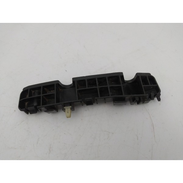 Guia Esquerdo Parachoque Dianteiro Hyundai Hb20 2014