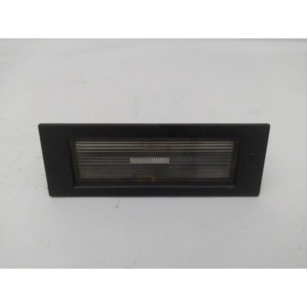 Lanterna Luz Placa Tampa Traseira Jeep Renegade 2016 Un