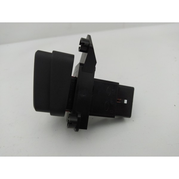 Botão Pisca Alerta Hyundai I30 2010 2011