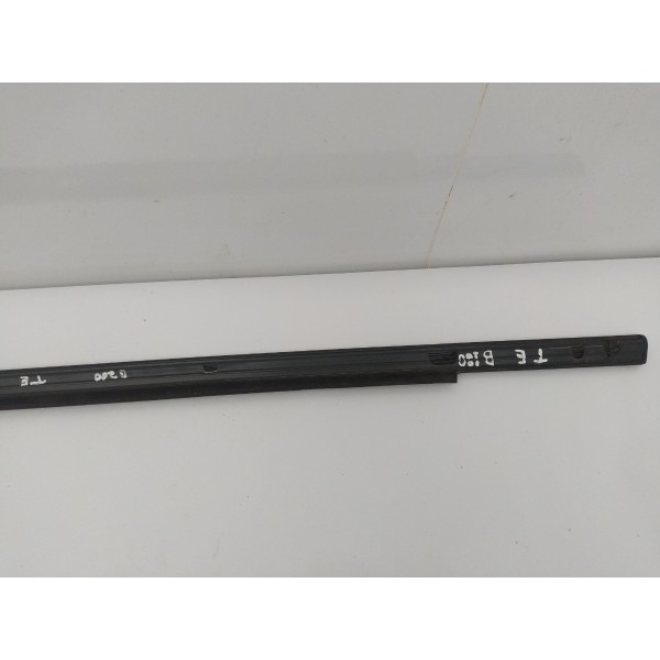 Pestana Externa Porta Traseira Esquerda B180 B200 2010