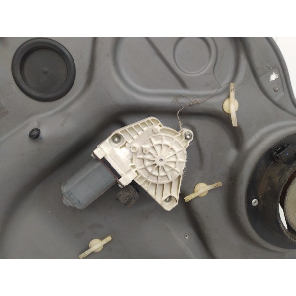 Máquina Vidro Traseira Esquerda Mercedes B180 B200 2009 2010