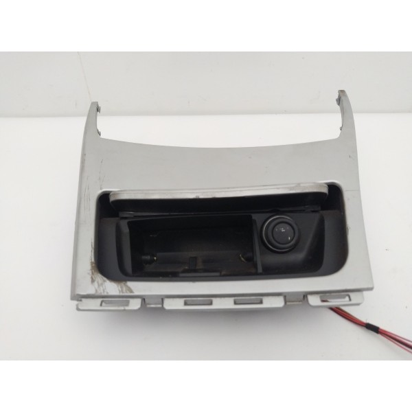 Porta Treco Objeto 12v Bmw 120i 2009 2010 Detalhe