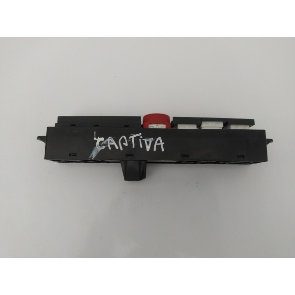 Botão Alerta Tração Limpador Gm Captiva 2008 2009