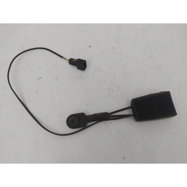 Engate Cinto Segurança Dianteiro Direito Gm Cruze 2012 2013