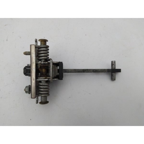 Limitador Porta Traseira Esquerda Peugeot 3008 2014